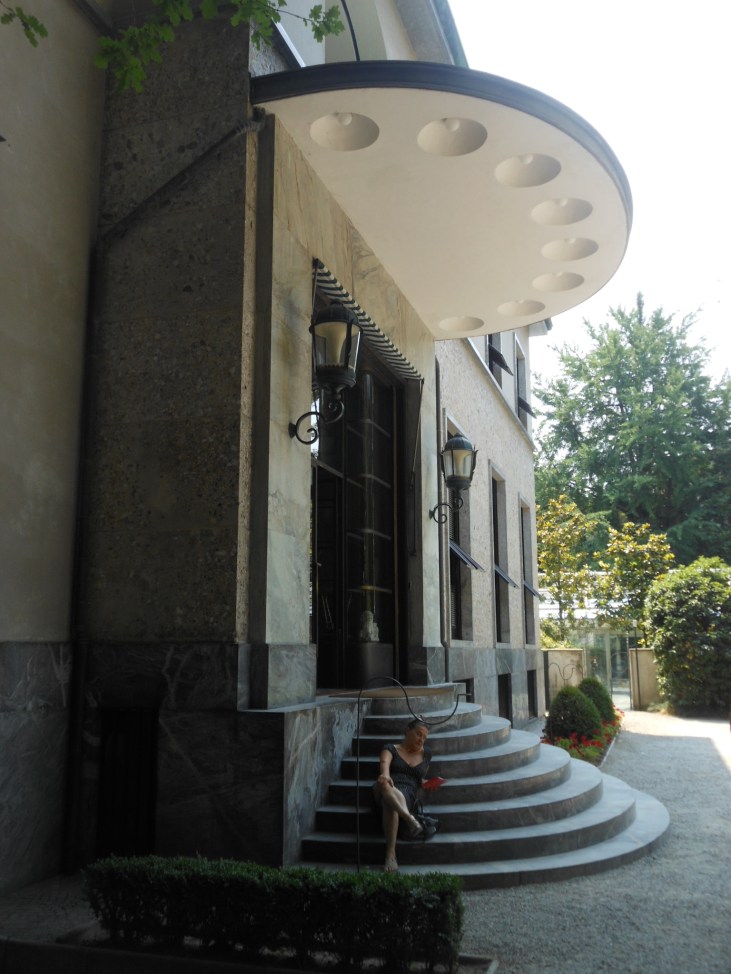 Villa Necchi, Haupteingang