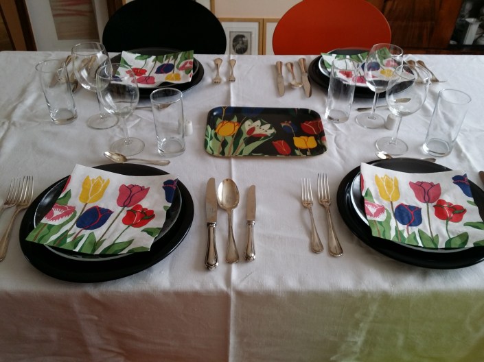 Tischdekoration mit Josef Frank