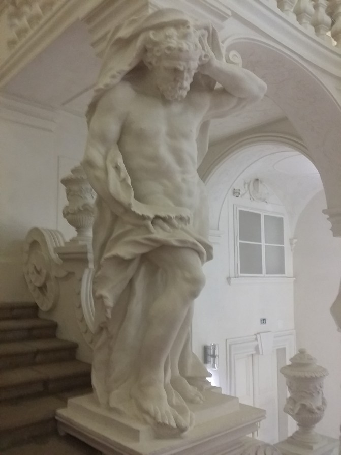 Stiegenaufgang im Winterpalais