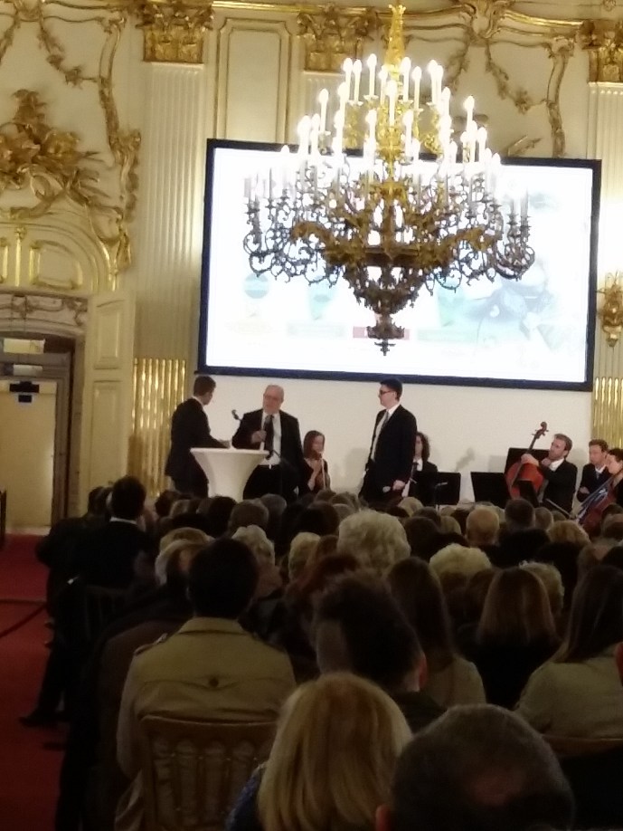 Eröffnung: Die Kuratoren Karl Vocelka und Mario Döberl