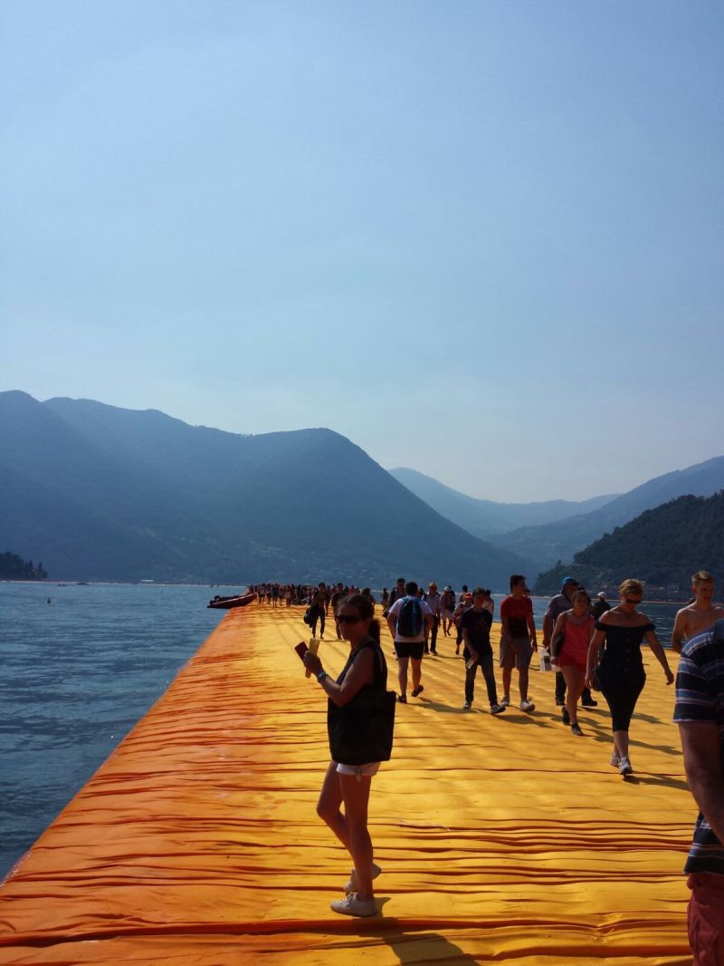Floating Piers