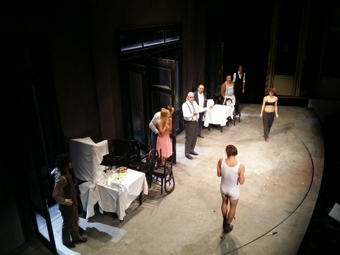 ... bis sich natürlich alles in Wohlgefallen auflöst.